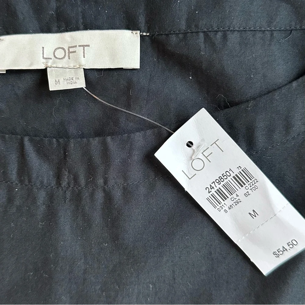 LOFT Black Ruffle Lace Hem Boxy Blouse NWT - Picture 4 of 5